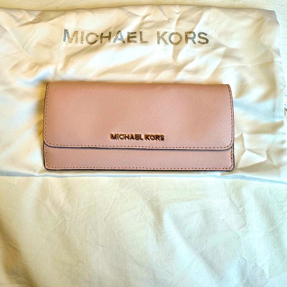 Michael Kors wallet